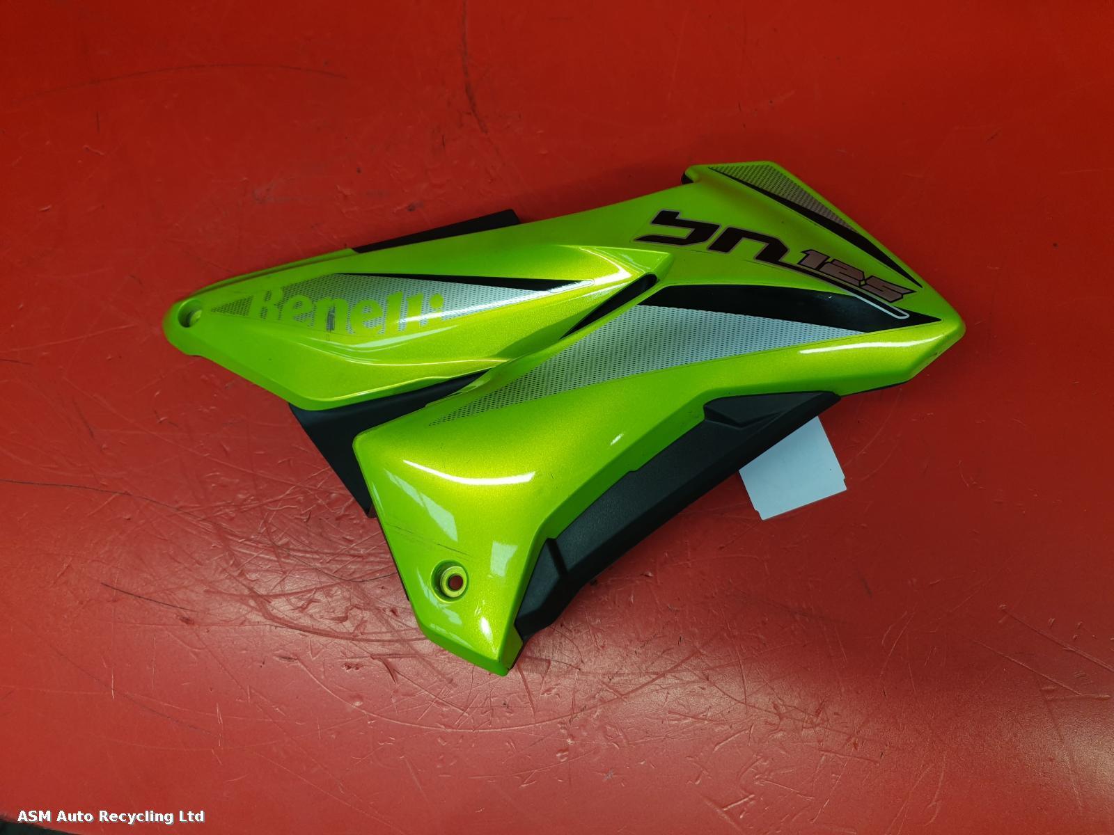 View Auto part RH Middle Fairing Benelli Bn 125 2020