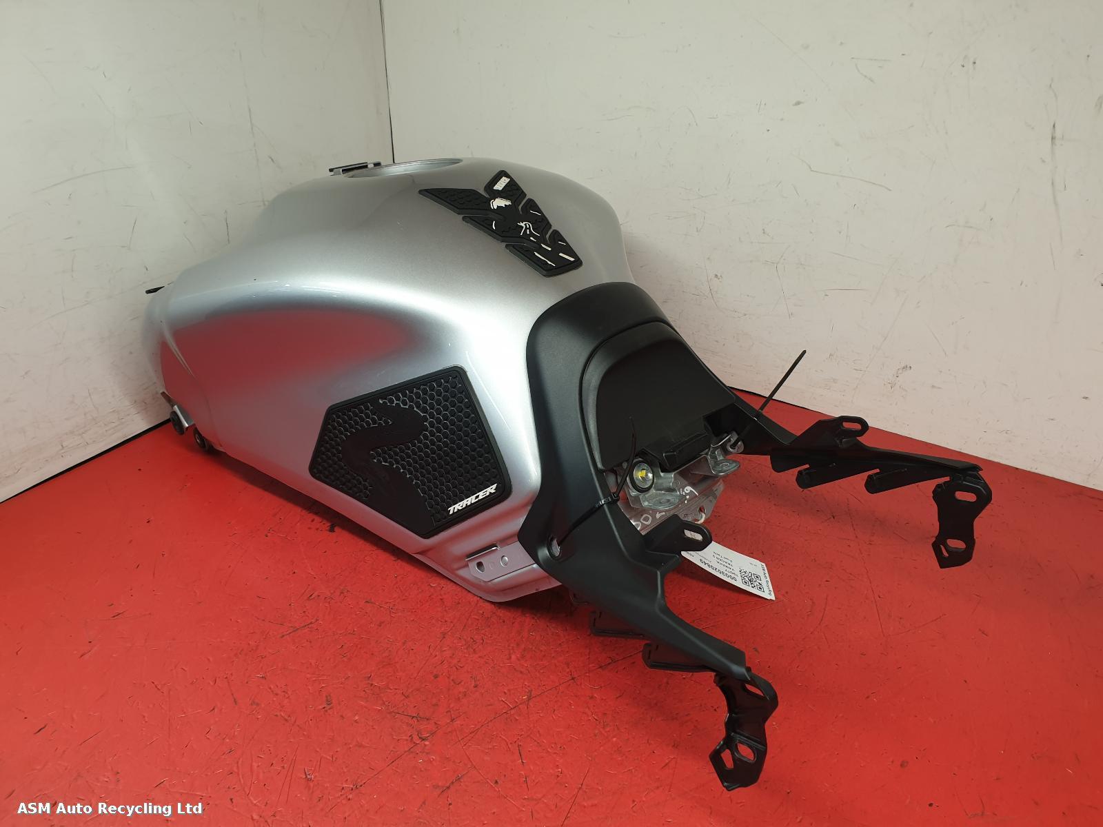 View Auto part Fuel Tank Yamaha Tracer 9 2022