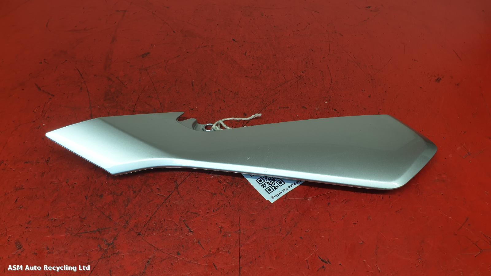 View Auto part RH Middle Fairing Yamaha Tracer 9 2022
