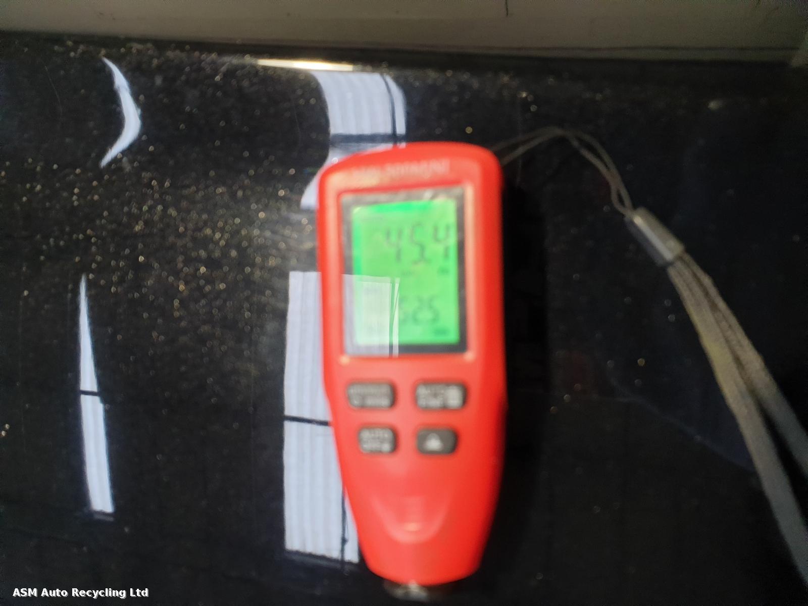 View Auto part R Front Door Ford Mondeo 2012