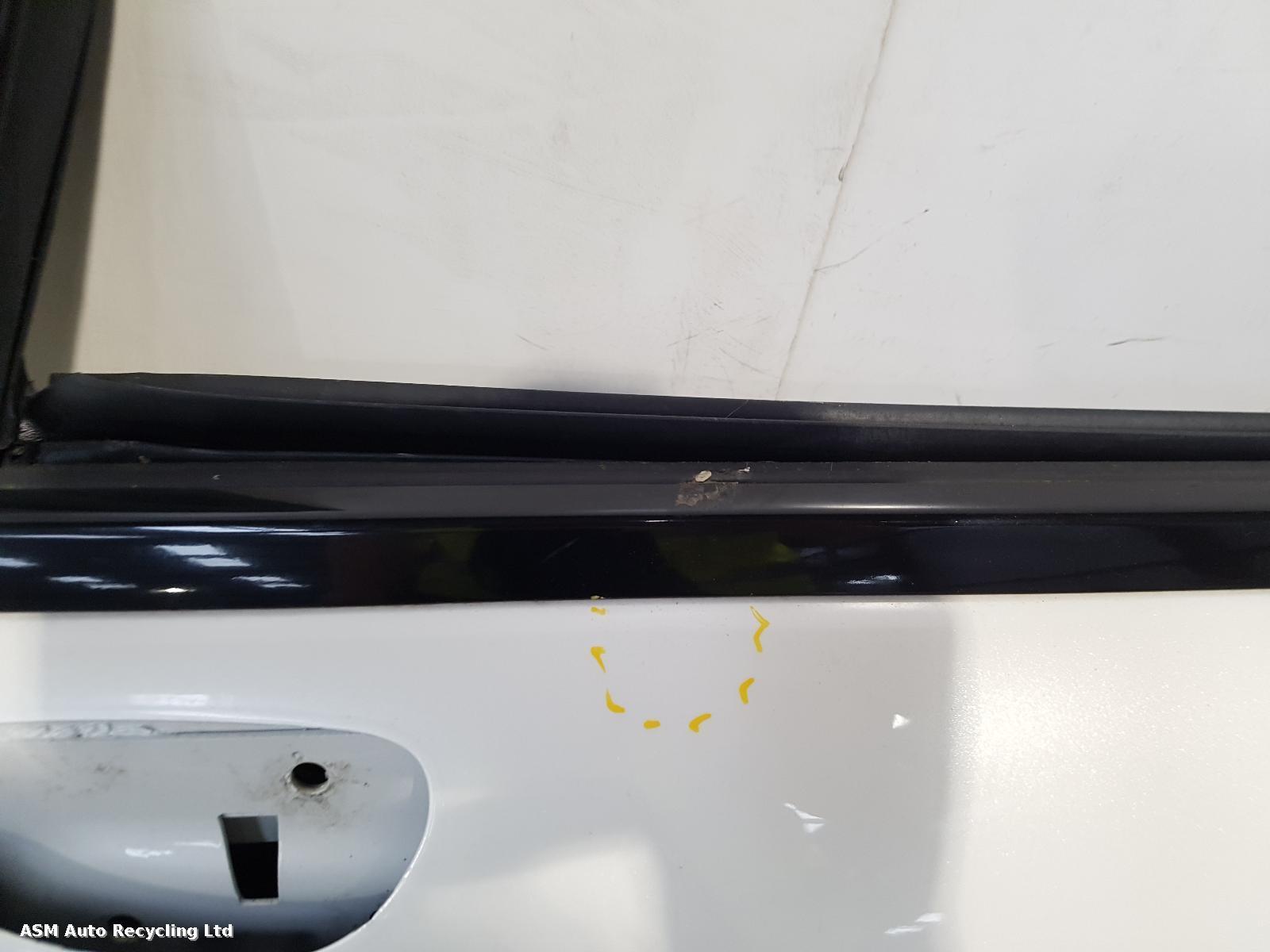 View Auto part L Front Door Mercedes Cls Class 2014