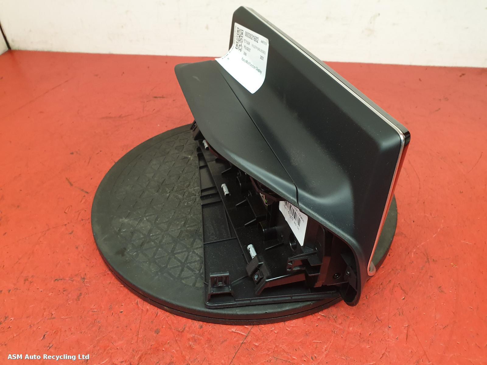 View Auto part Radio Display Peugeot 2008 2021