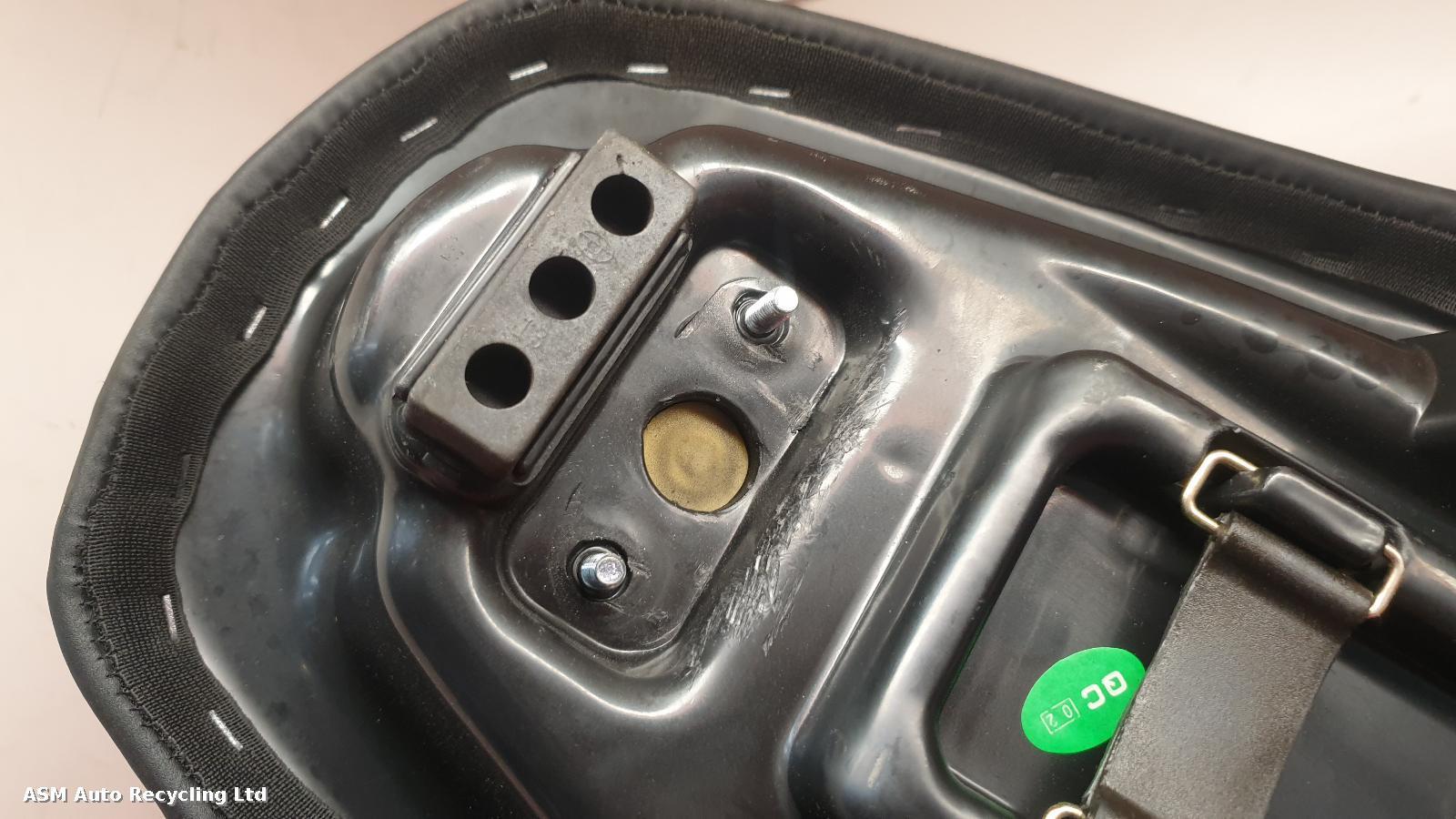 View Auto part Front Seat Sinnis Terrain 2023