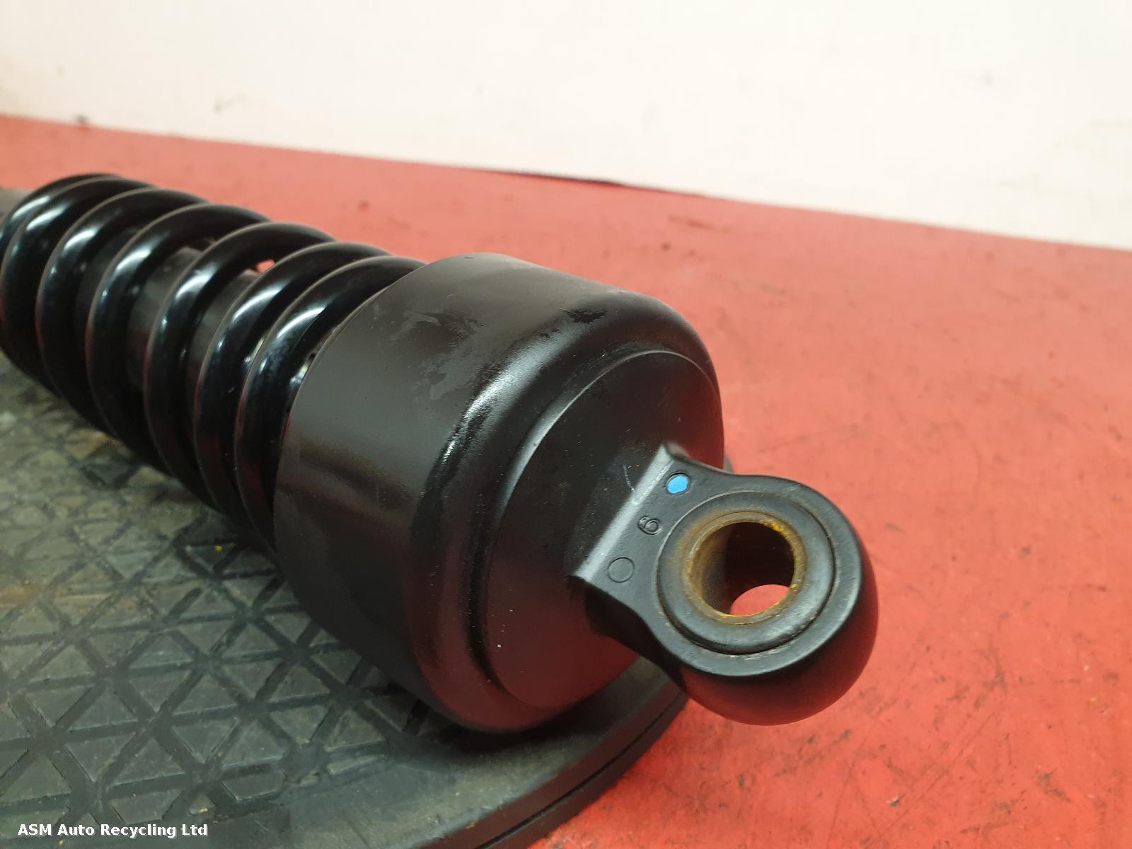 View Auto part RR Strut Honda Cmx500 2019