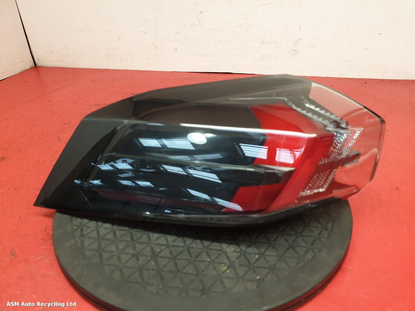 View Auto part L Taillight Peugeot 2008 2021