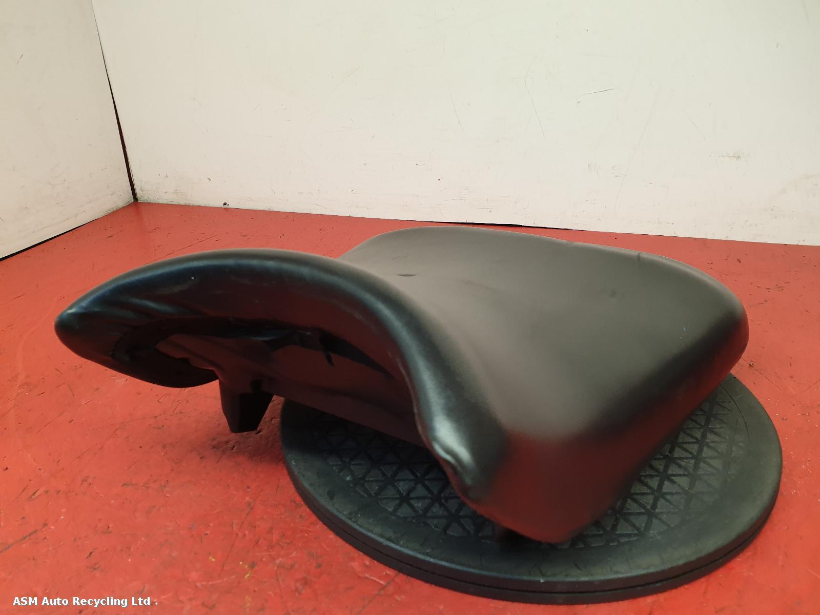View Auto part Front Seat Yamasaki Ym50 2023