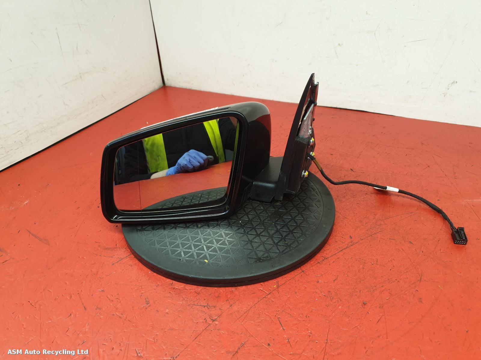 View Auto part L Door Mirror Mercedes C Class 2013