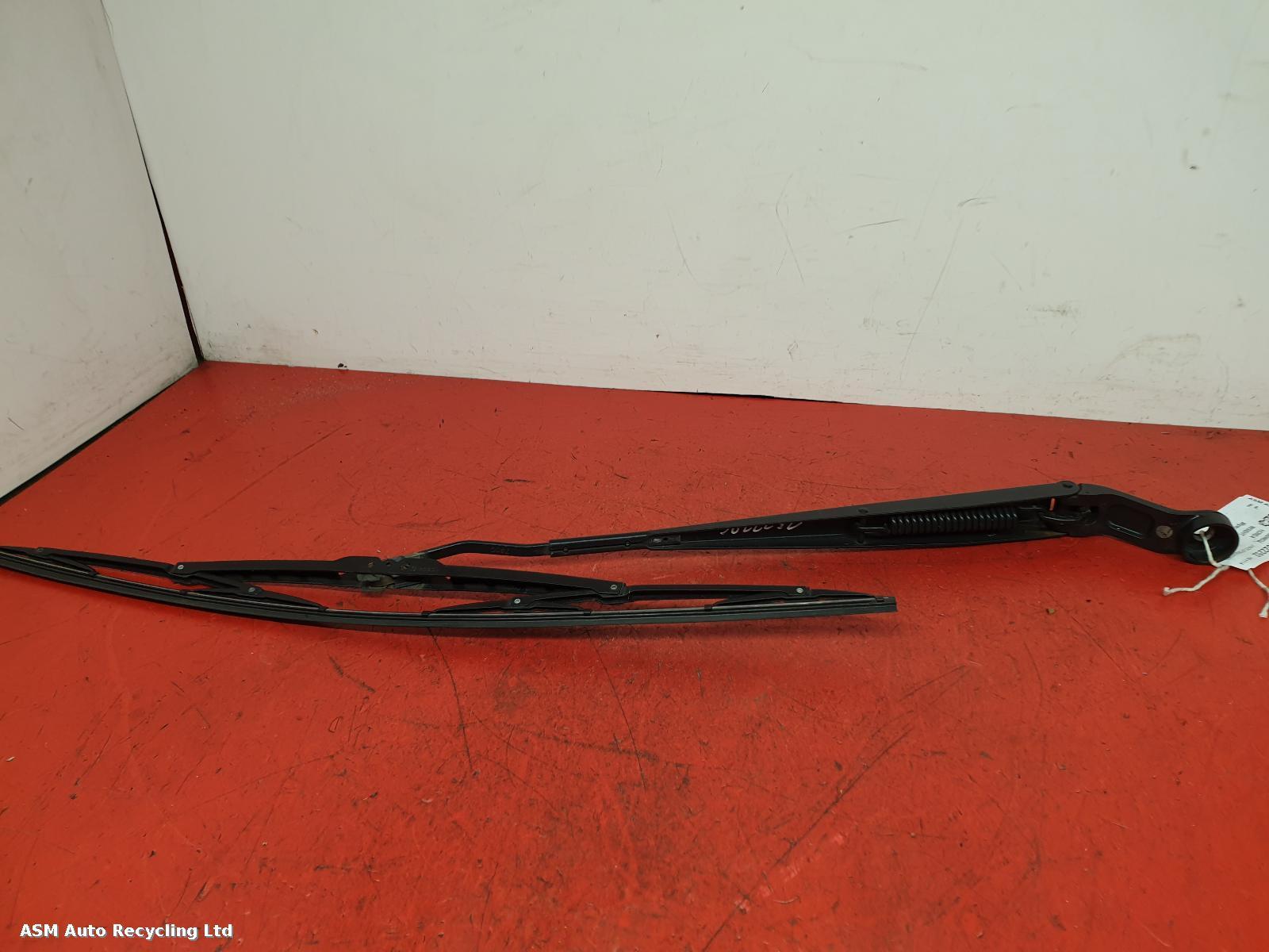 View Auto part Wiper Arm Honda Insight 2010