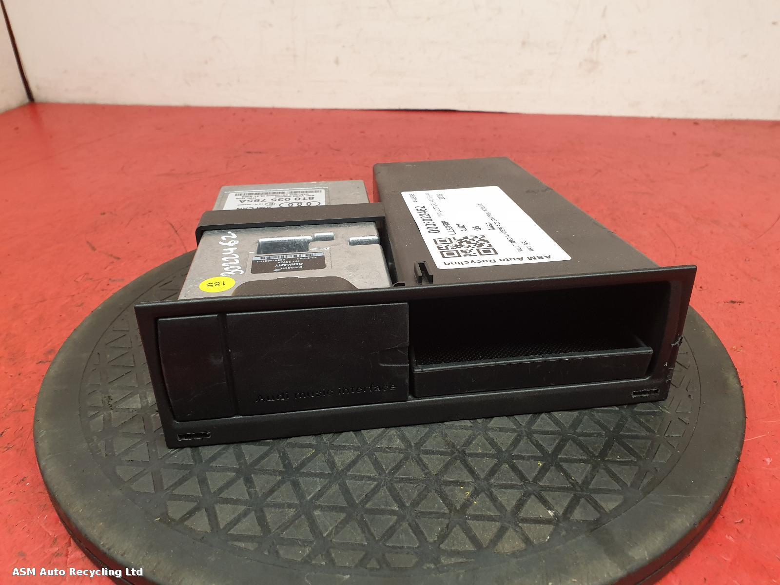View Auto part ECU Audi Q5 2009