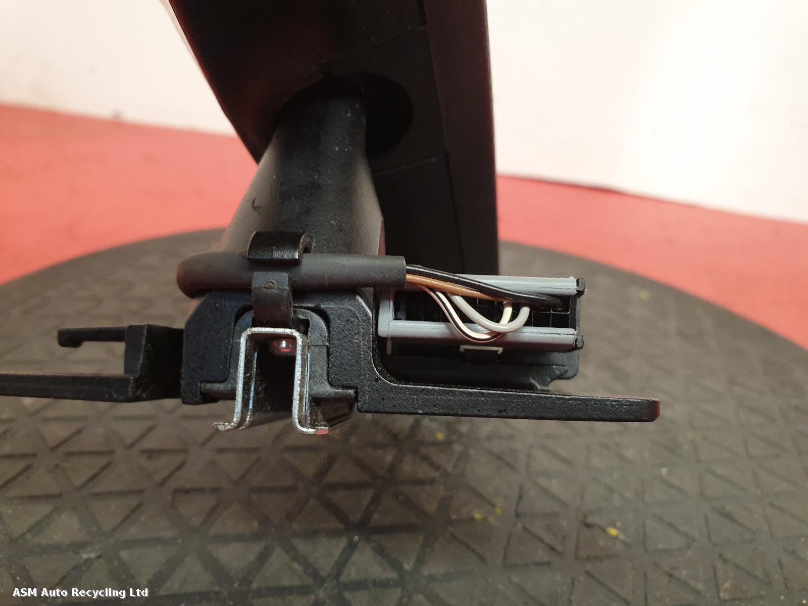 View Auto part Interior Mirror Vauxhall Corsa 2013