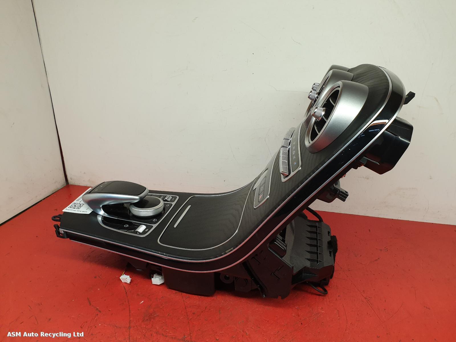 Console - Mercedes C Class 2021 Estate - ASM Auto Recycling