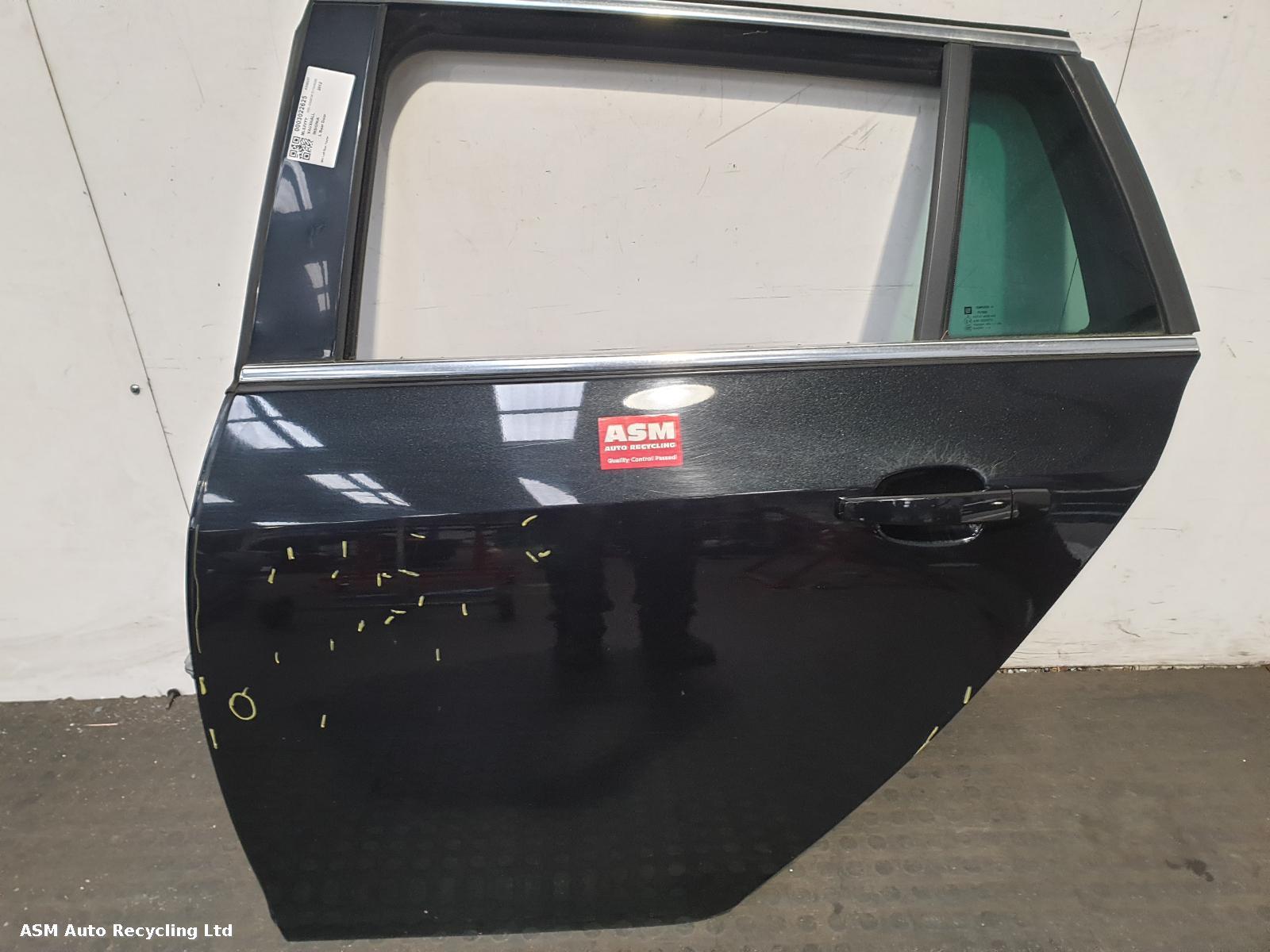 View Auto part L Rear Door Vauxhall Insignia 2012