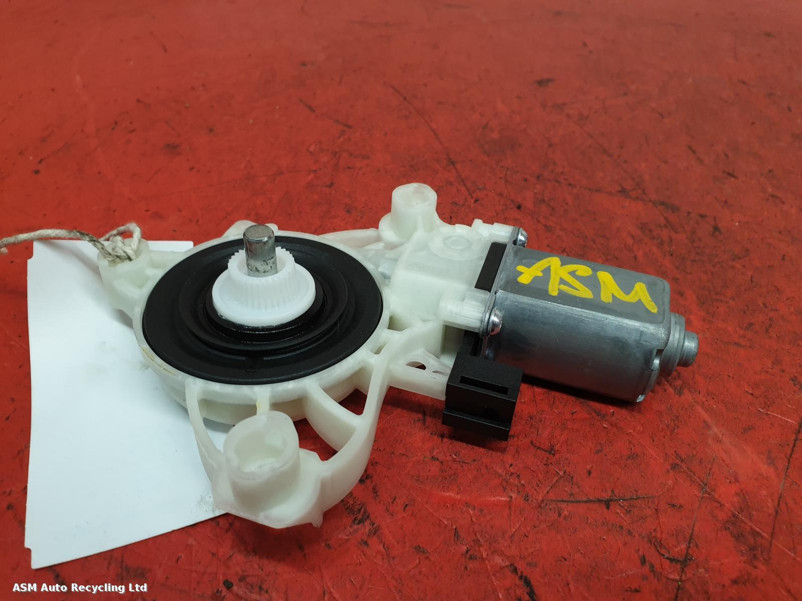 View Auto part RF Door Window Motor Mercedes C Class 2021