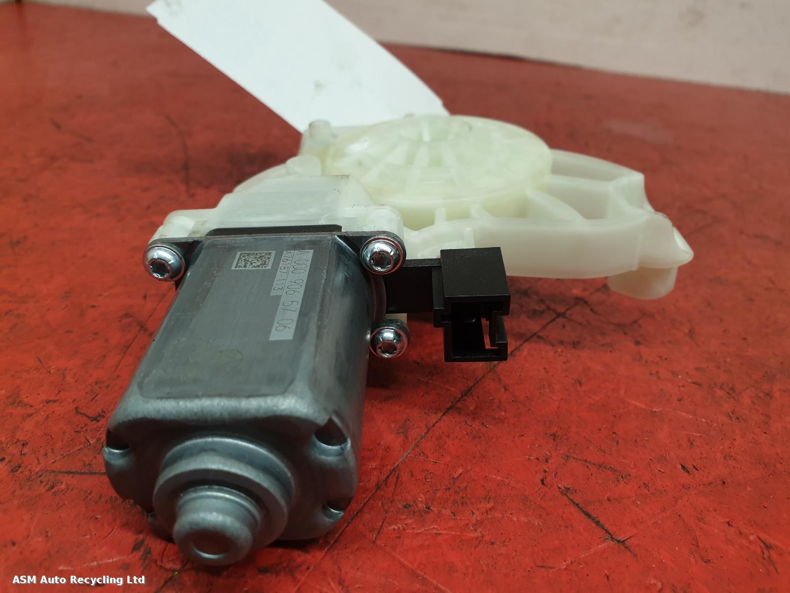 View Auto part RF Door Window Motor Mercedes C Class 2021