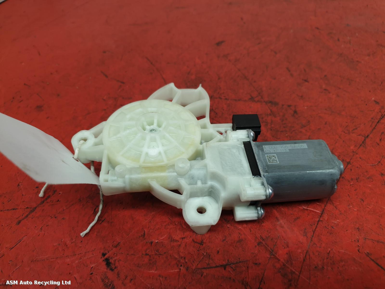View Auto part RF Door Window Motor Mercedes C Class 2021