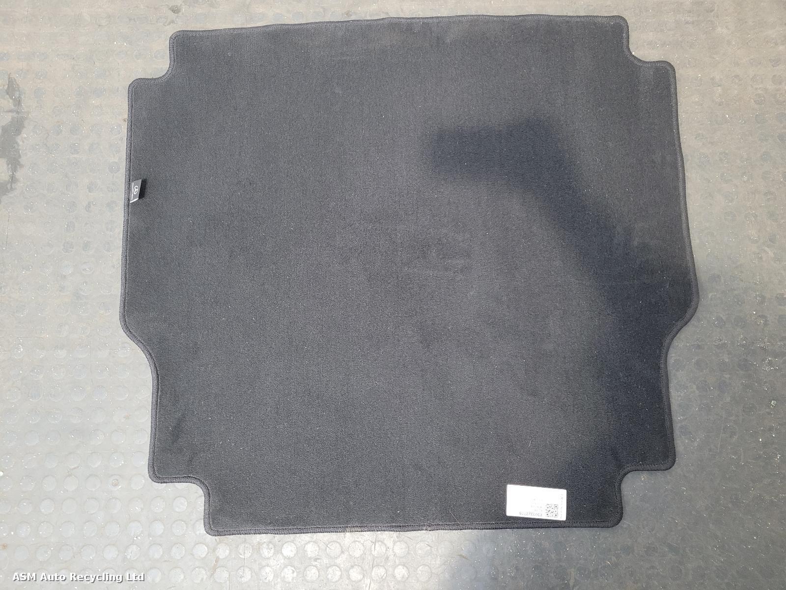 View Auto part Floor Mats/Boot Liner Mercedes C Class 2021
