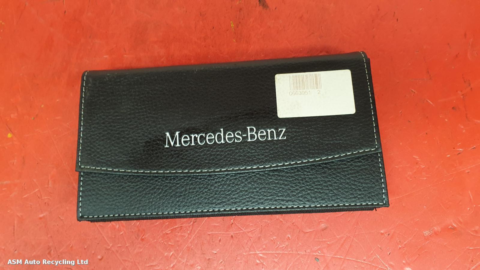 View Auto part Handbook Mercedes C Class 2021