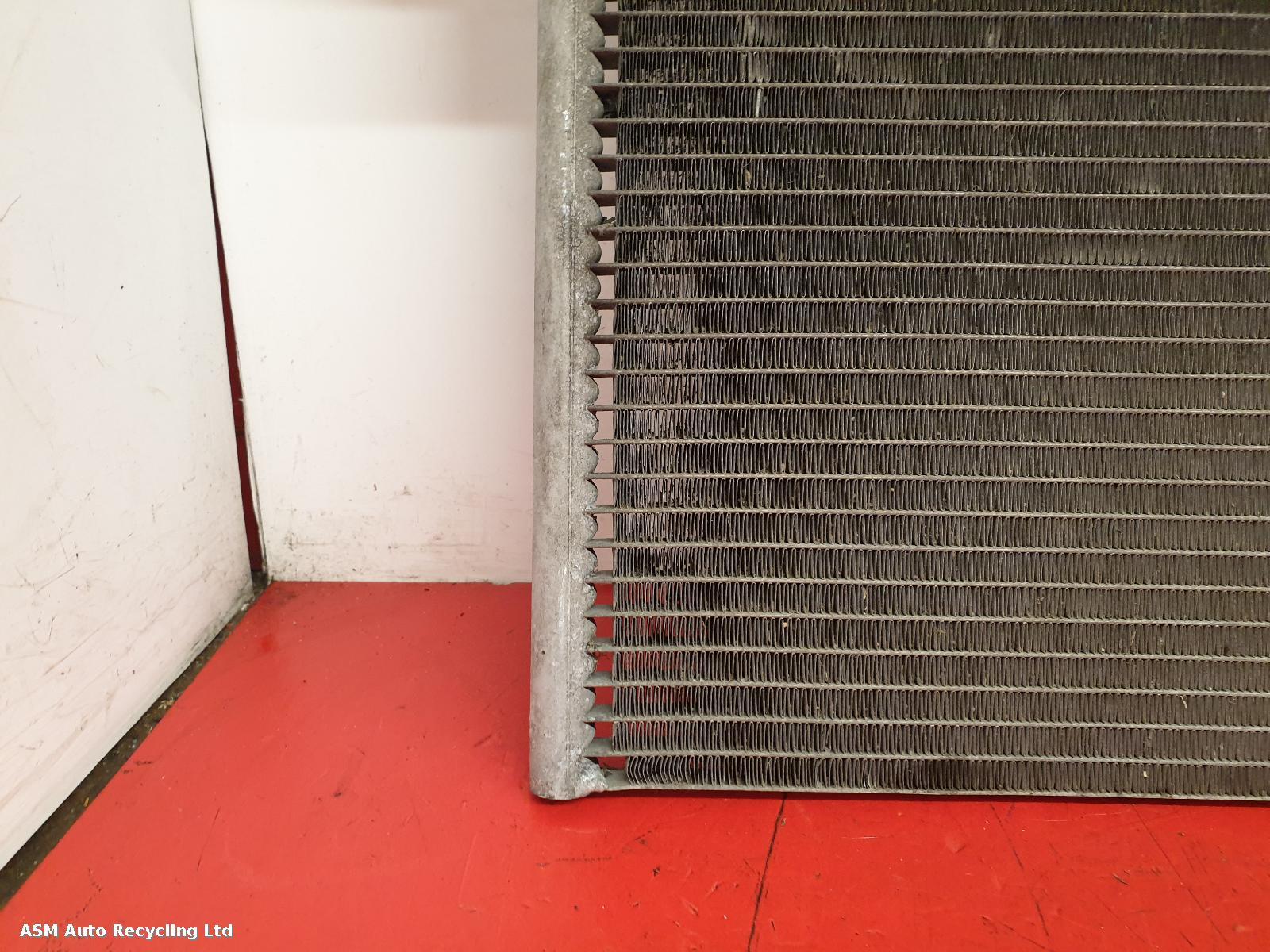 View Auto part Condenser Mercedes Cla 2013
