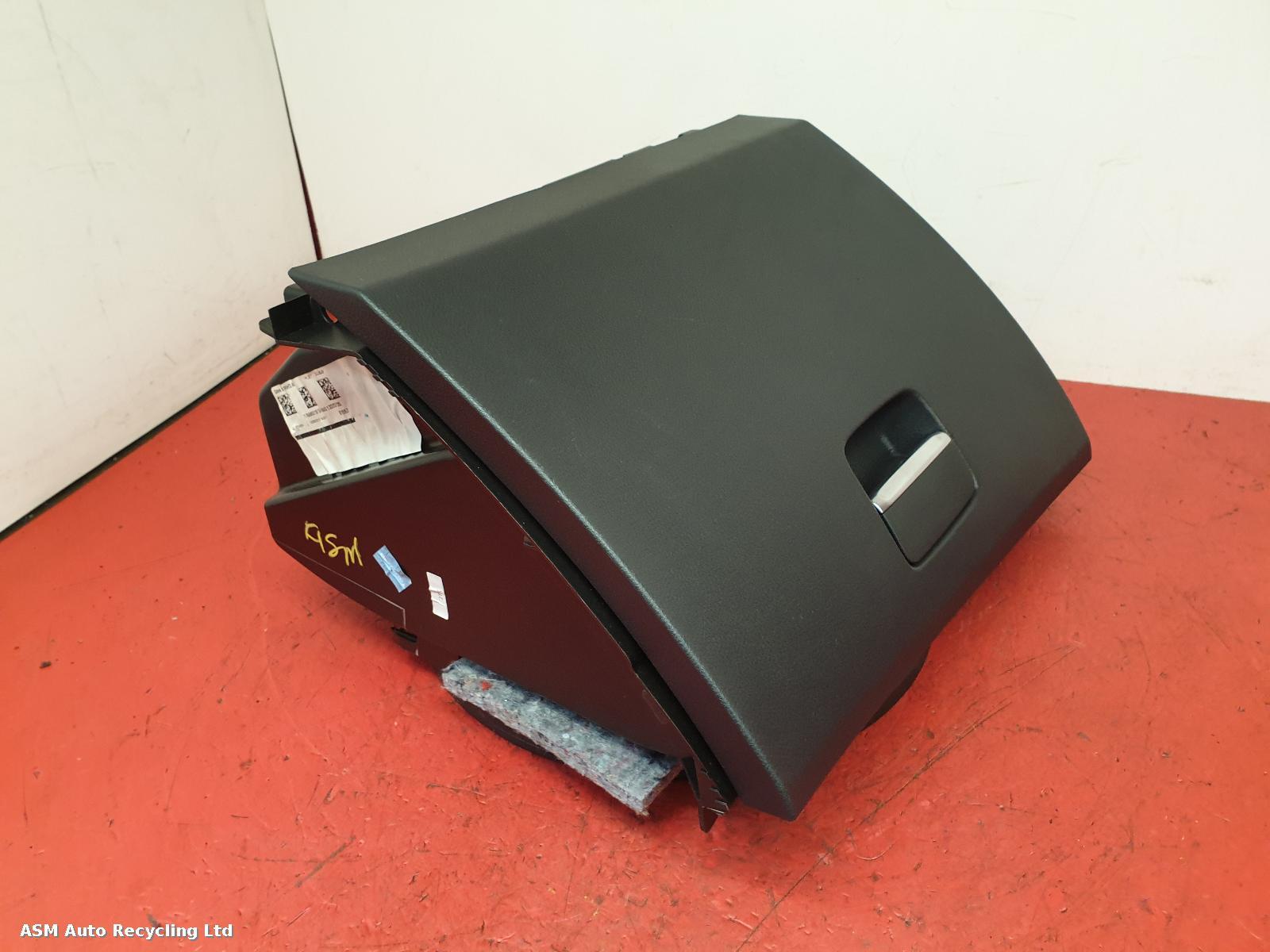 View Auto part Glove Box Mercedes Cla 2013