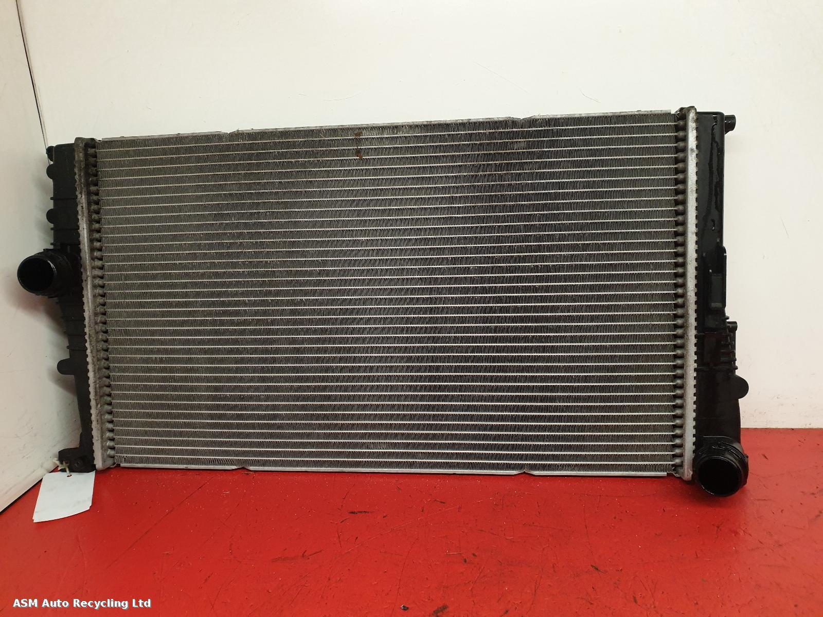 View Auto part Radiator Bmw 1 Series 2015