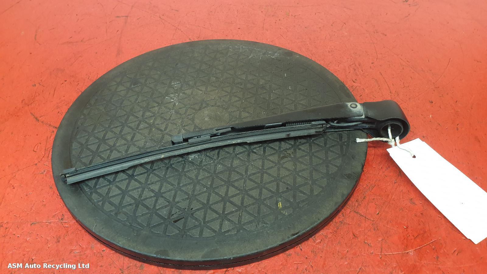 View Auto part Wiper Arm Mercedes A Class 2013