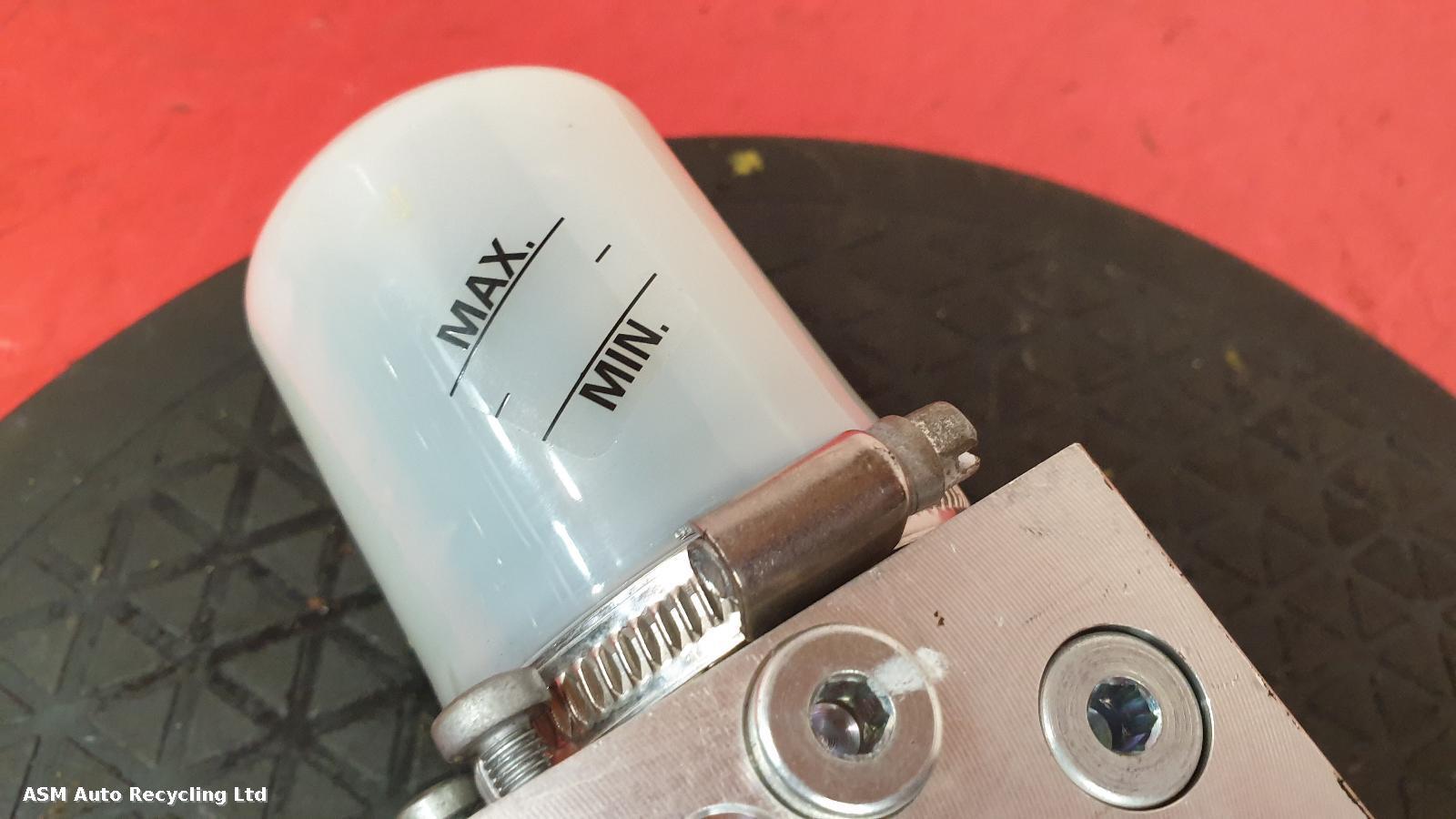 View Auto part Convertible lift motor Volkswagen Golf 2012