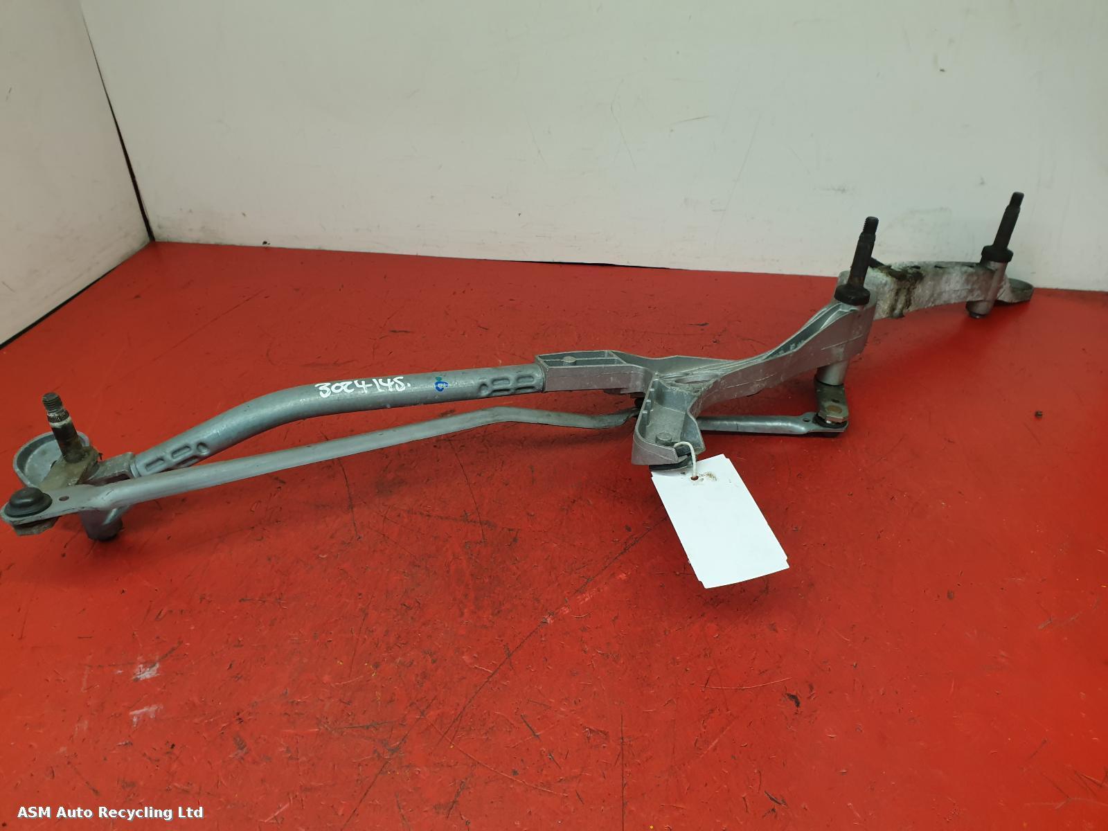 View Auto part Wiper Linkage Mercedes C Class 2013