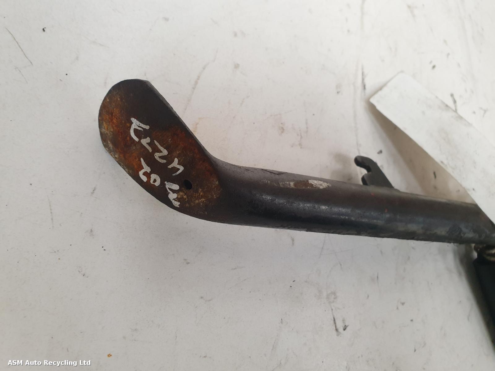 View Auto part Side/Centre Stand Yamaha Yzf R125 2011