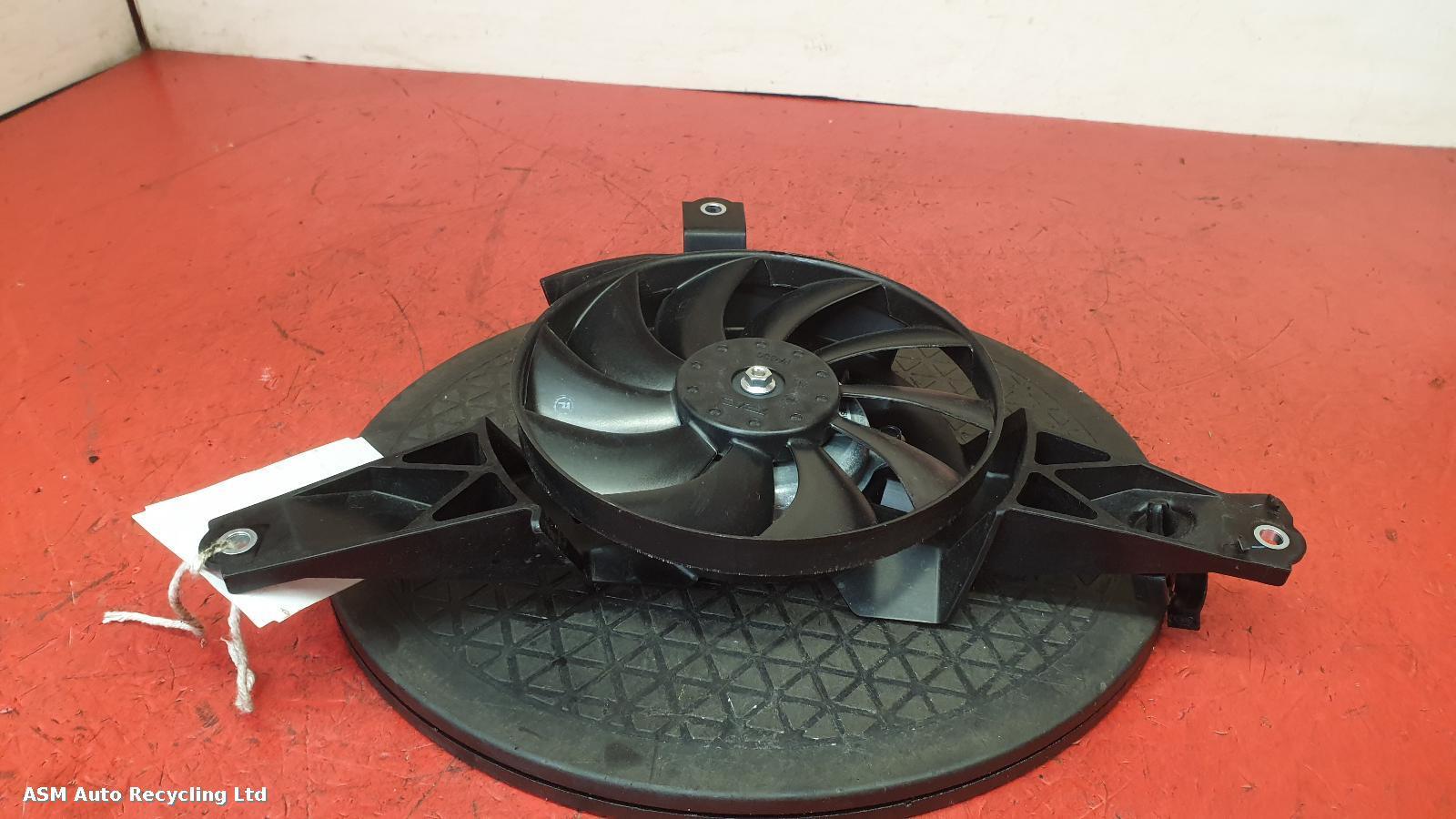 View Auto part Engine Cooling Motor Yamaha Mt-07  2022
