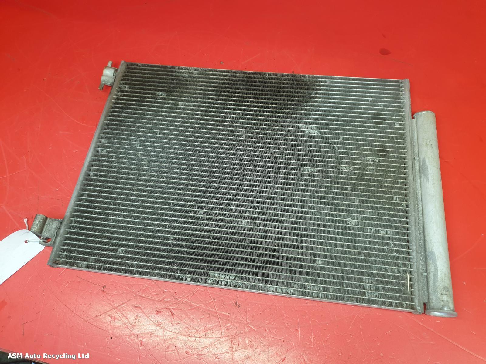 View Auto part Condenser Renault Captur 2015