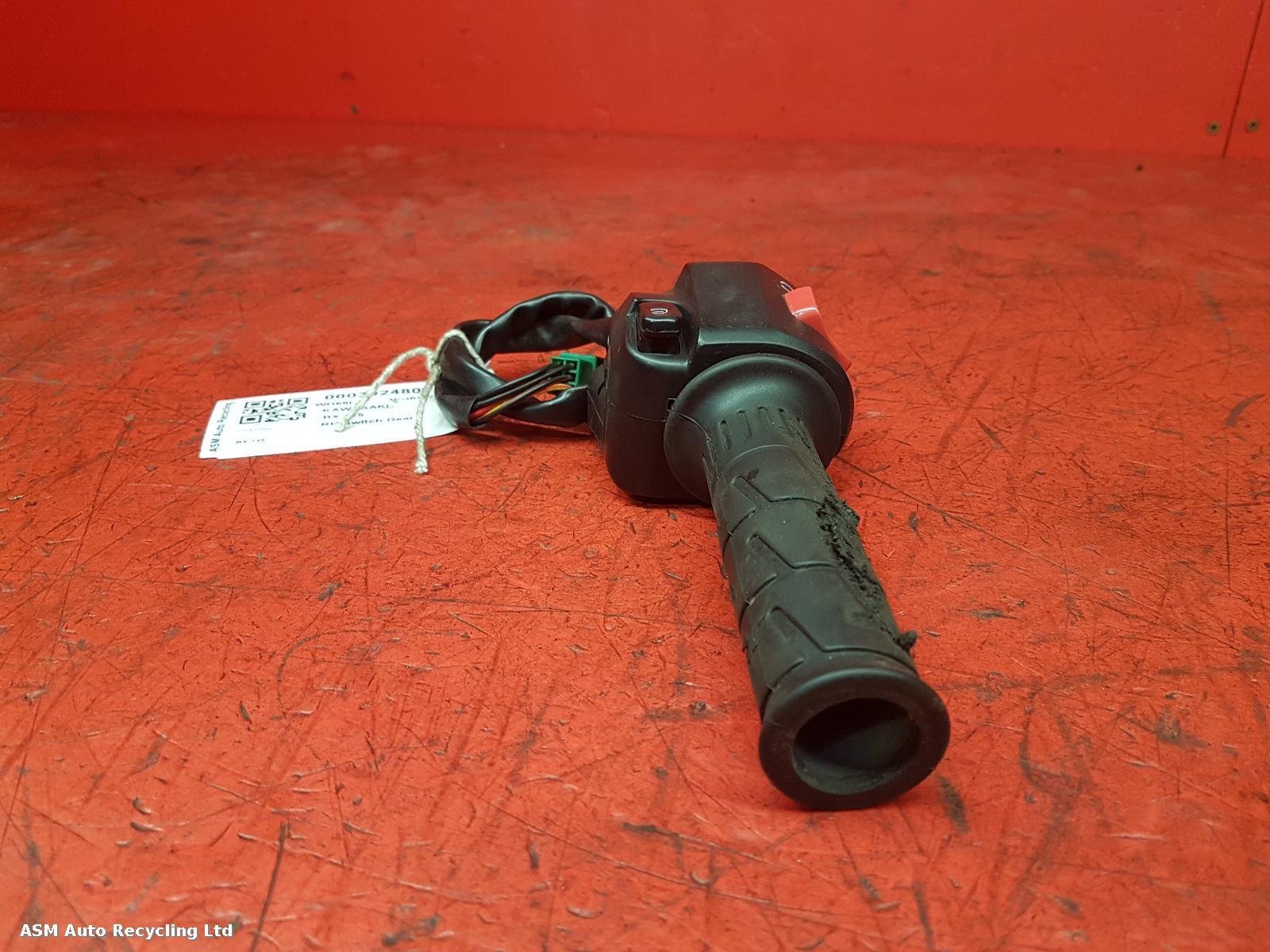 View Auto part RH Switch Gear Kawasaki Bx 125 2020