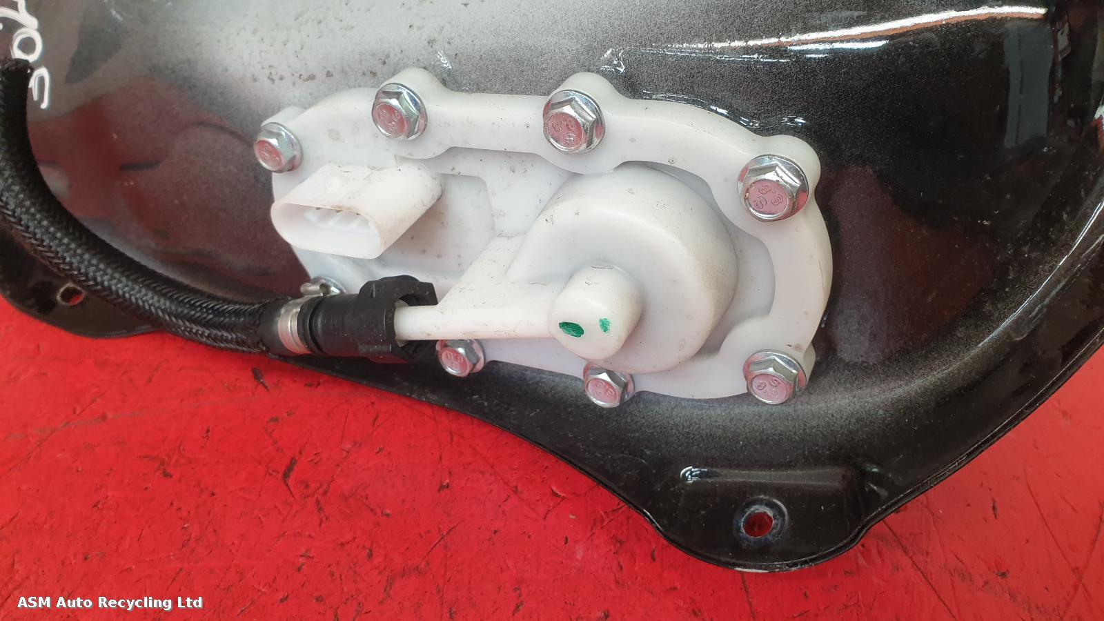 View Auto part Fuel Tank Zontes Zt 125 2022