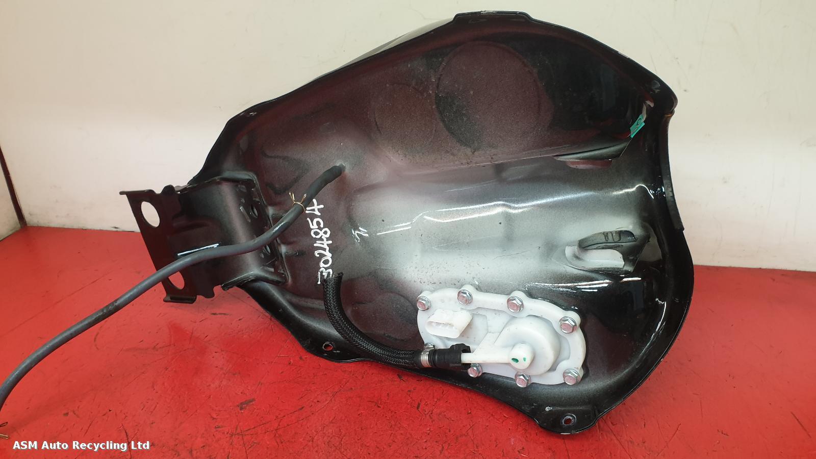 View Auto part Fuel Tank Zontes Zt 125 2022