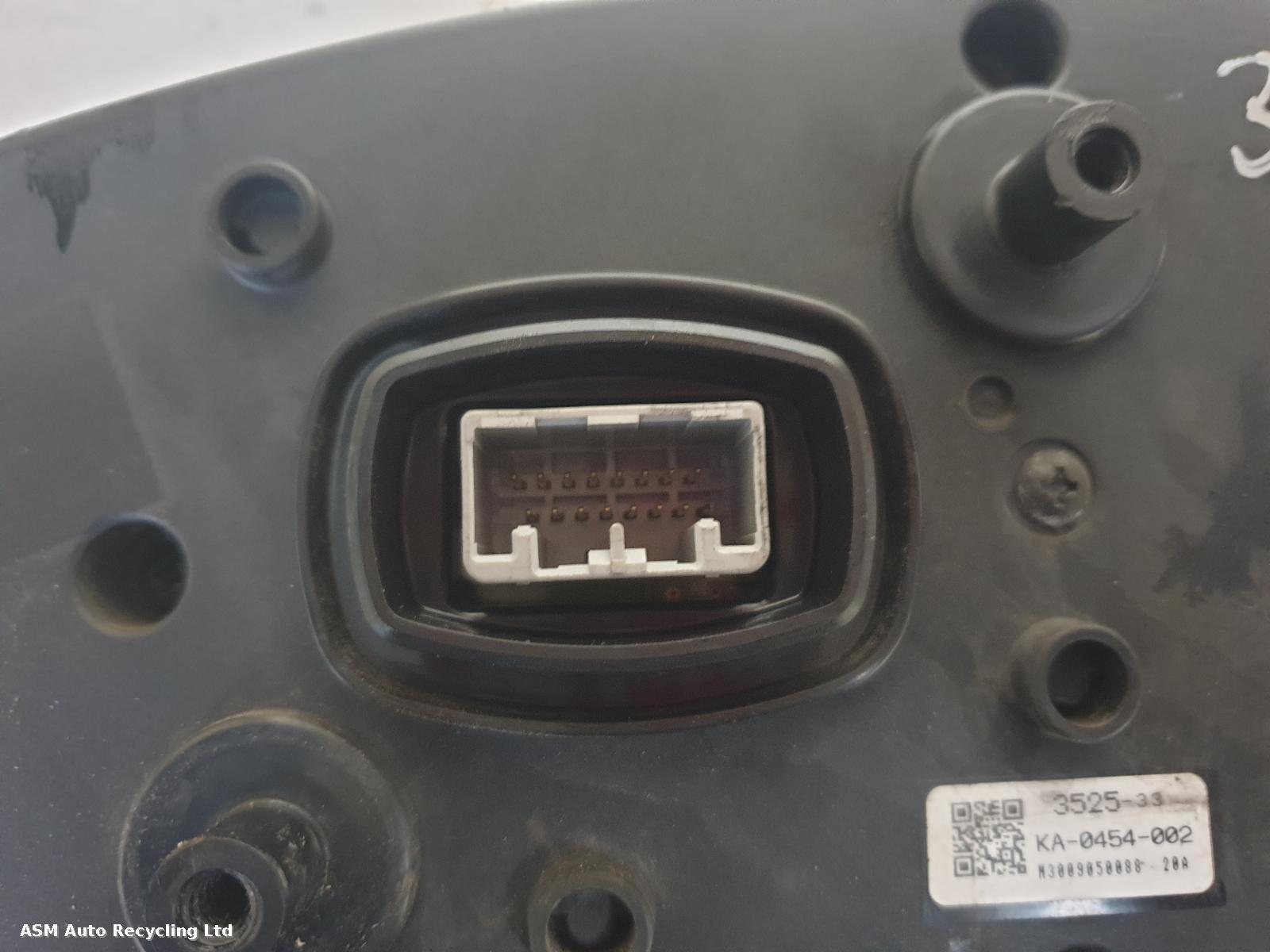 View Auto part Speedometer Kawasaki Er 6f 2010
