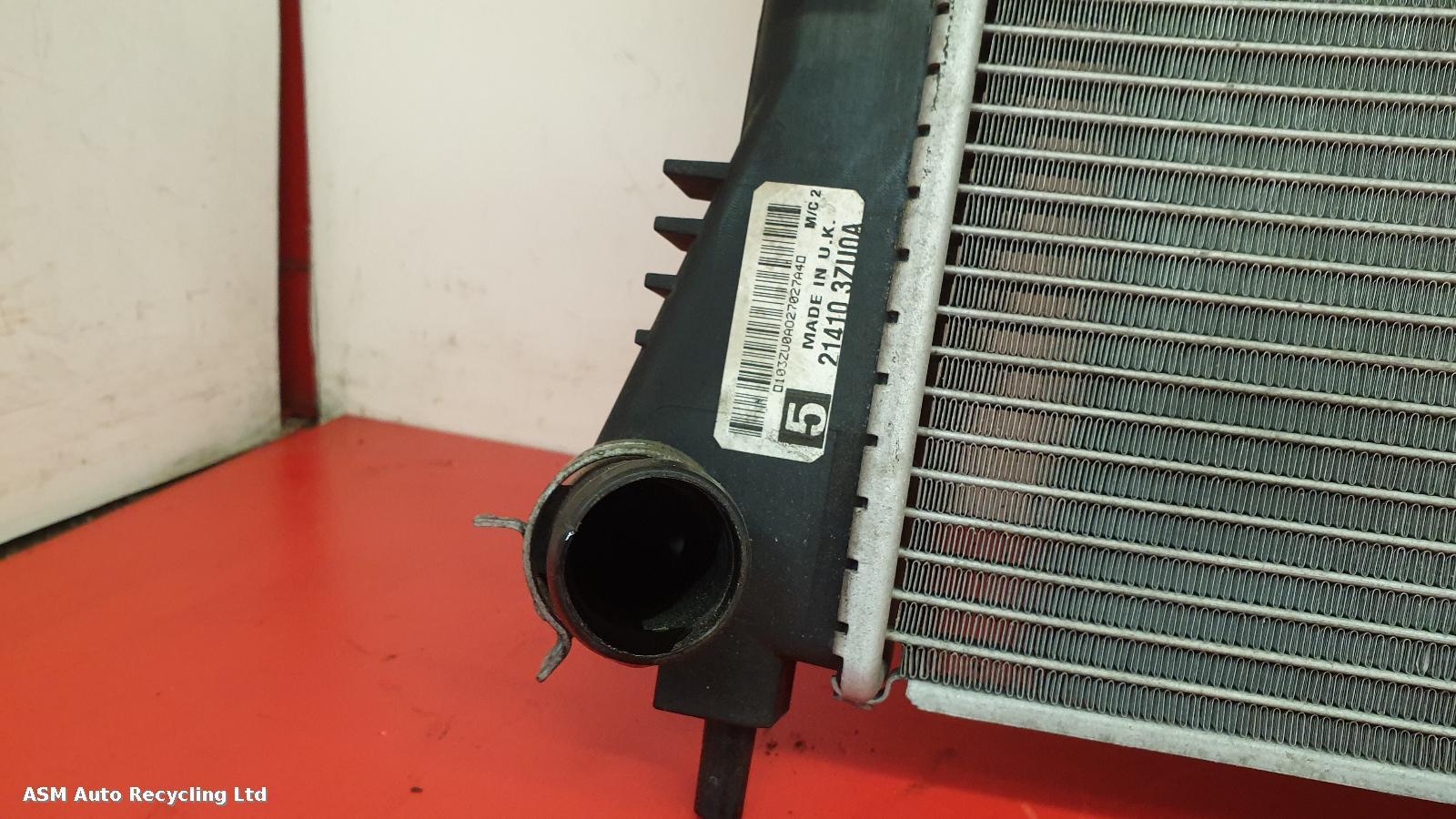 View Auto part Radiator Nissan Juke 2015