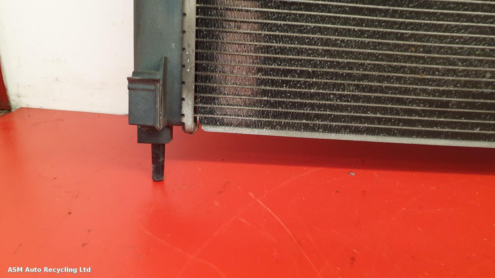 View Auto part Radiator Nissan Juke 2015