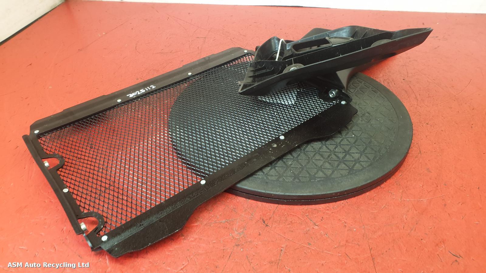 View Auto part Grille Yamaha Mt-07  2022