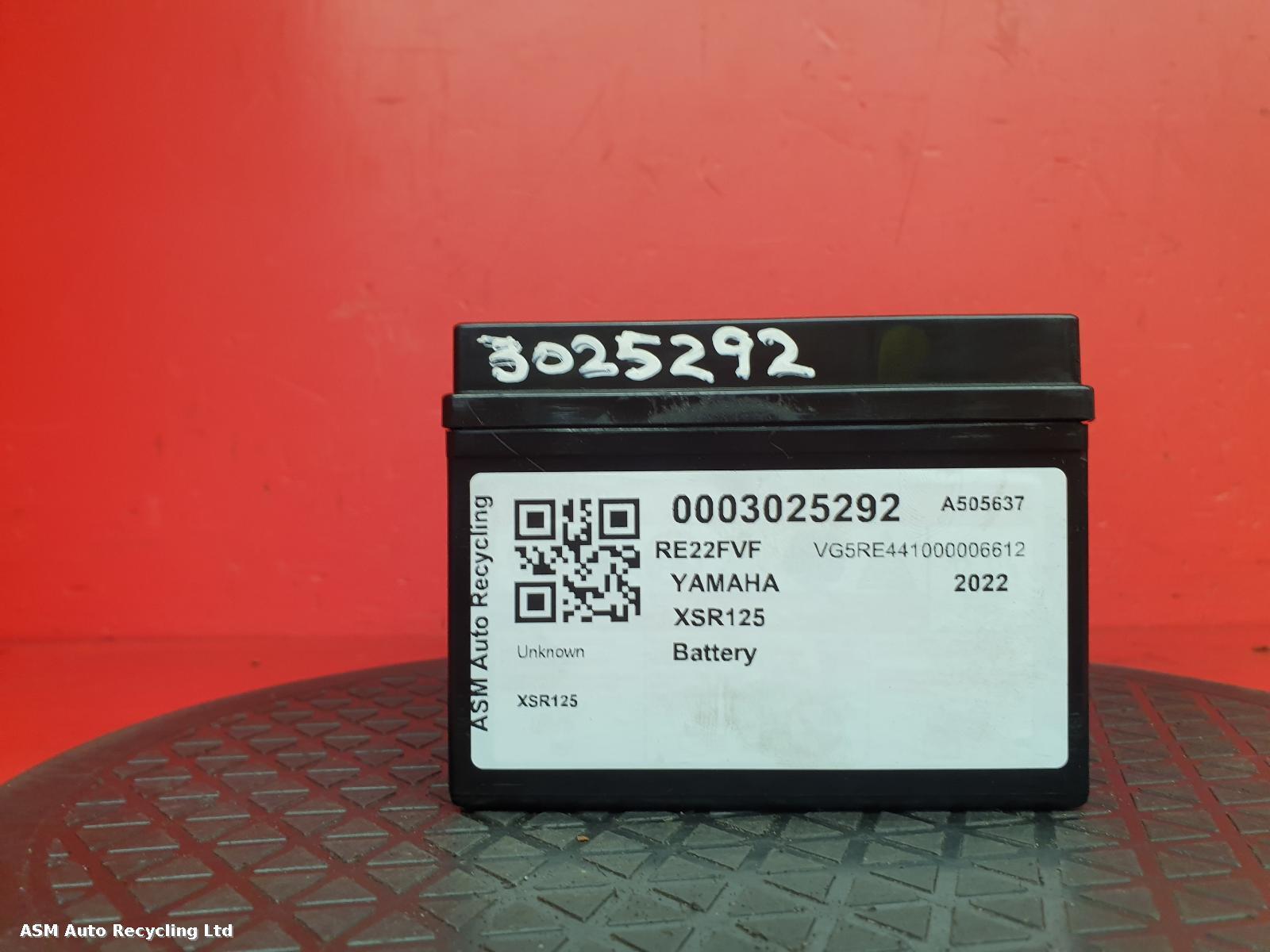 View Auto part Battery Yamaha Xsr125 2022