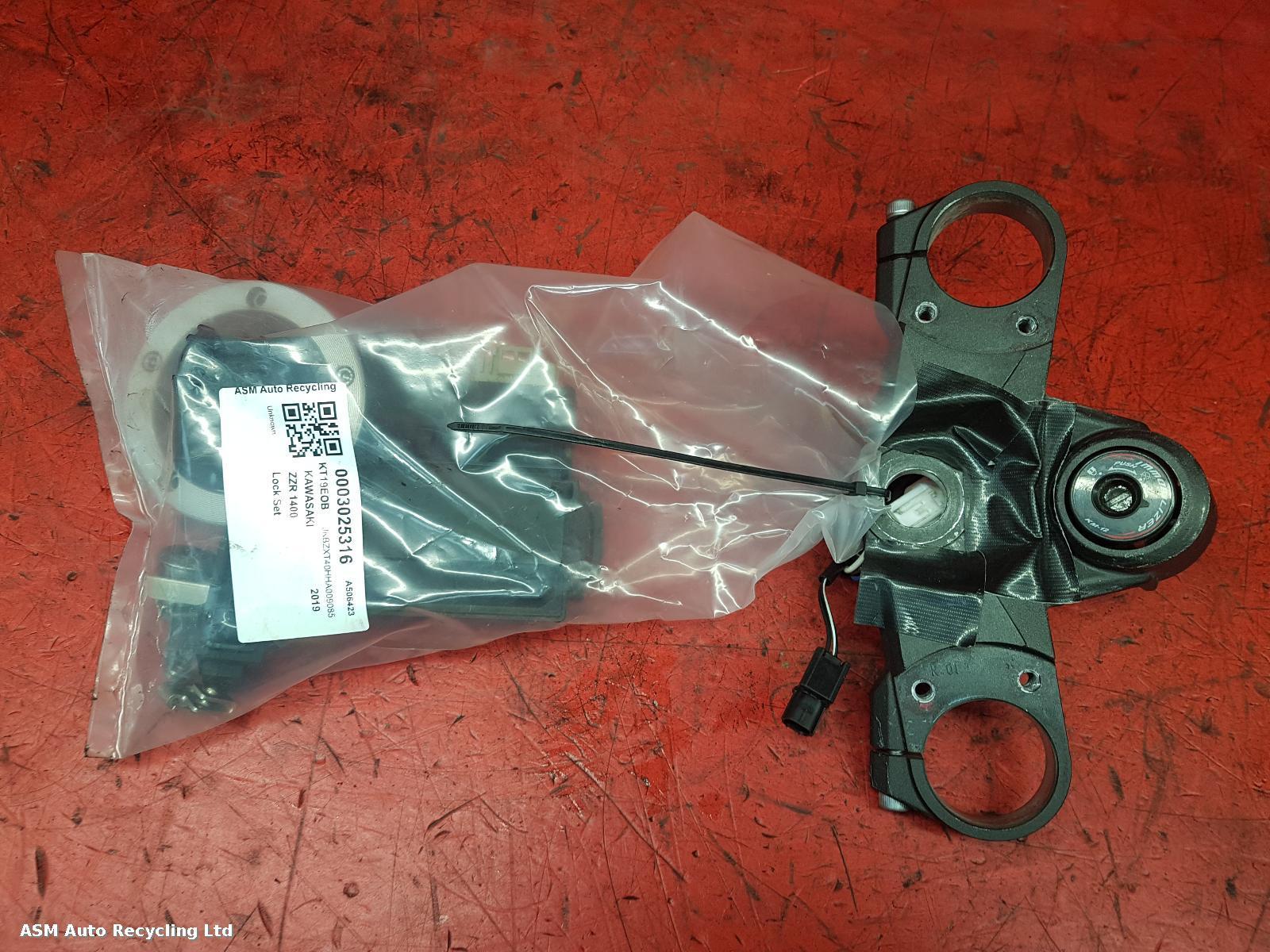 View Auto part Comp.Lock Set + Keys Kawasaki Zzr 1400 2019
