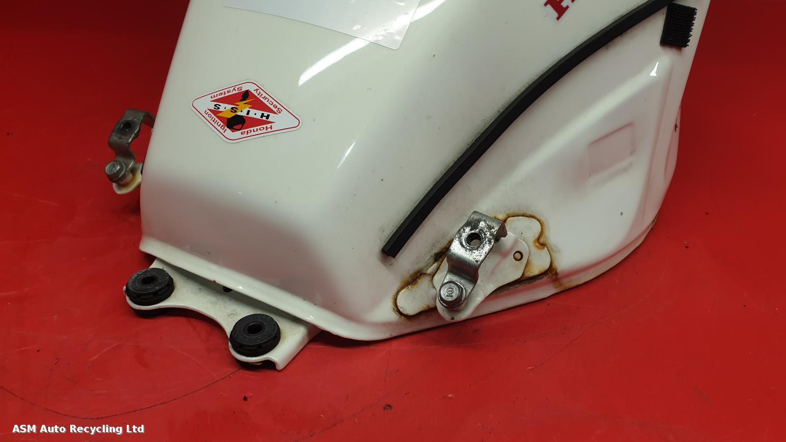 View Auto part Fuel Tank Honda Cb 500 F 2013
