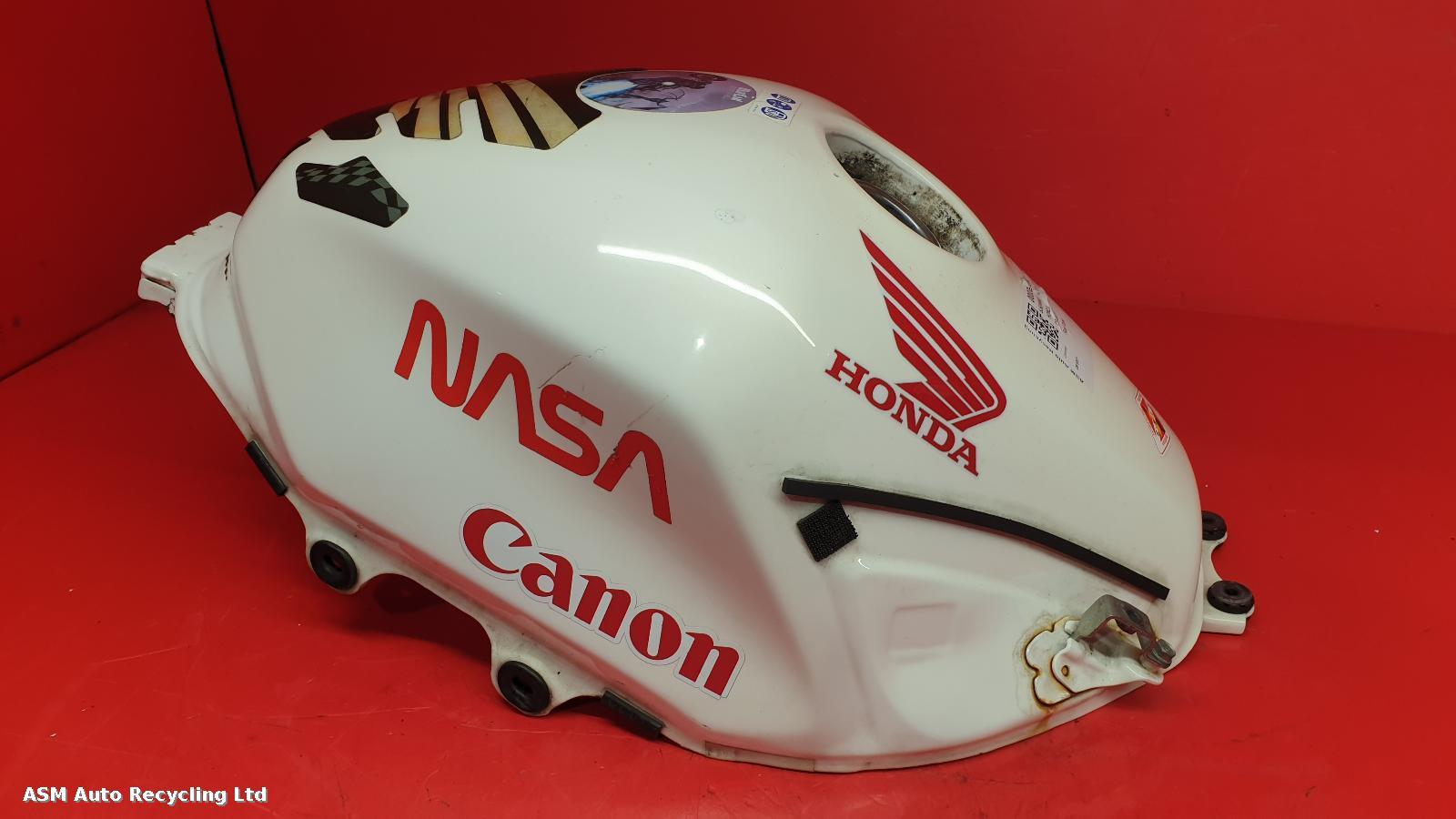 View Auto part Fuel Tank Honda Cb 500 F 2013