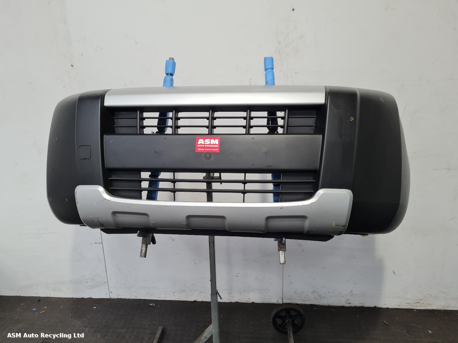 View Auto part Front Bumper Fiat Fiorino 2013
