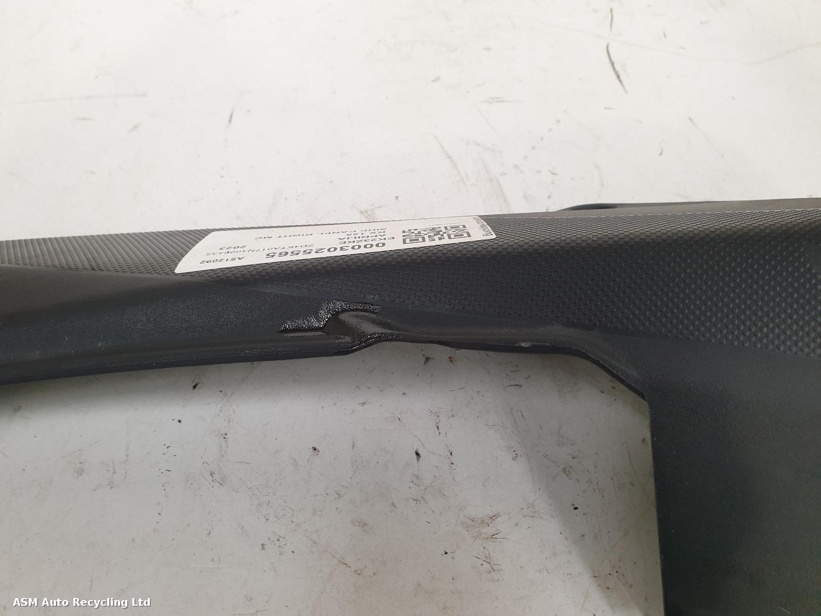 View Auto part Side Panel Right Aprilia Rx 125 2023