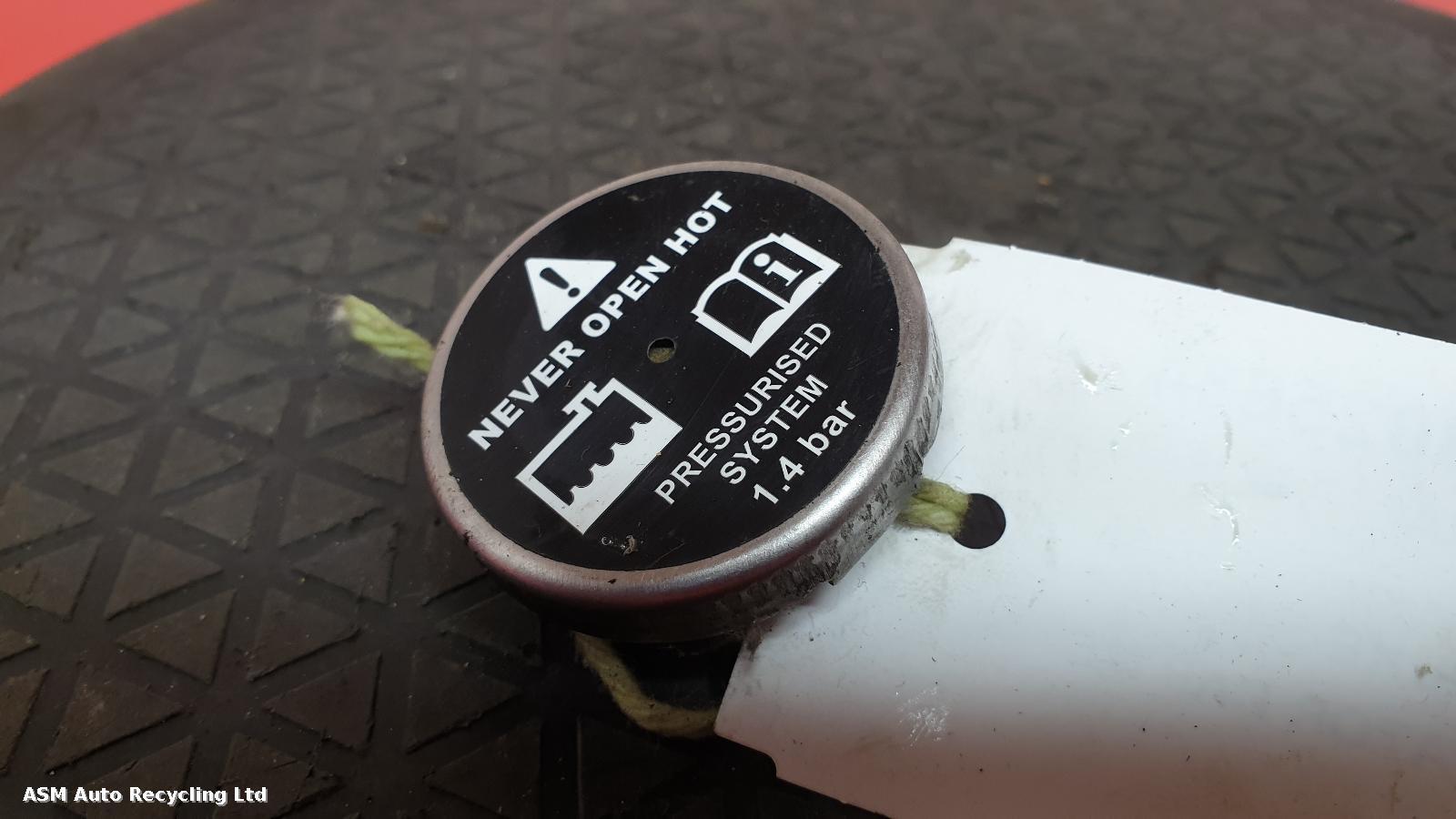 View Auto part Radiator Cap Ktm 125 Duke 2021