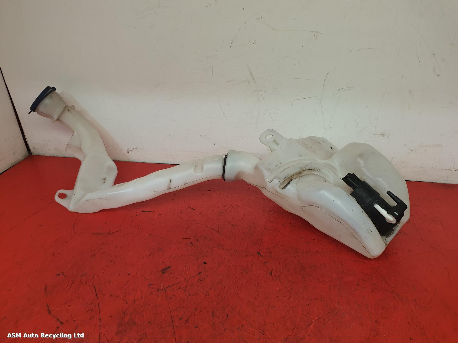 View Auto part Washer Bottle Peugeot 2008 2014