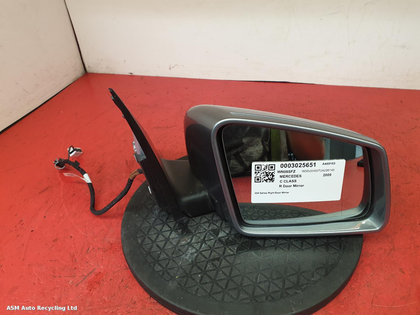 View Auto part R Door Mirror Mercedes C Class 2009
