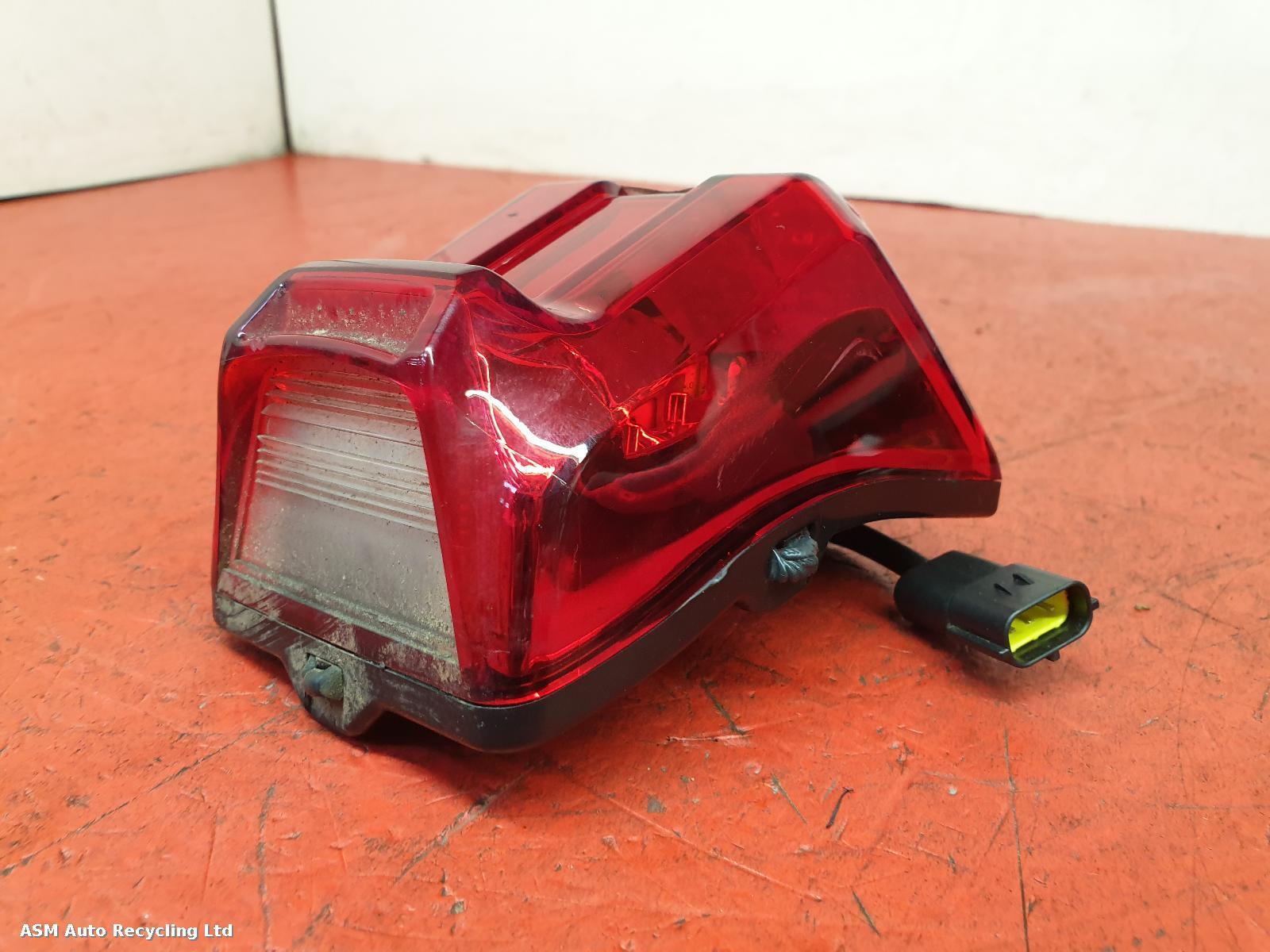 View Auto part Taillight Triumph Tiger 800 2015