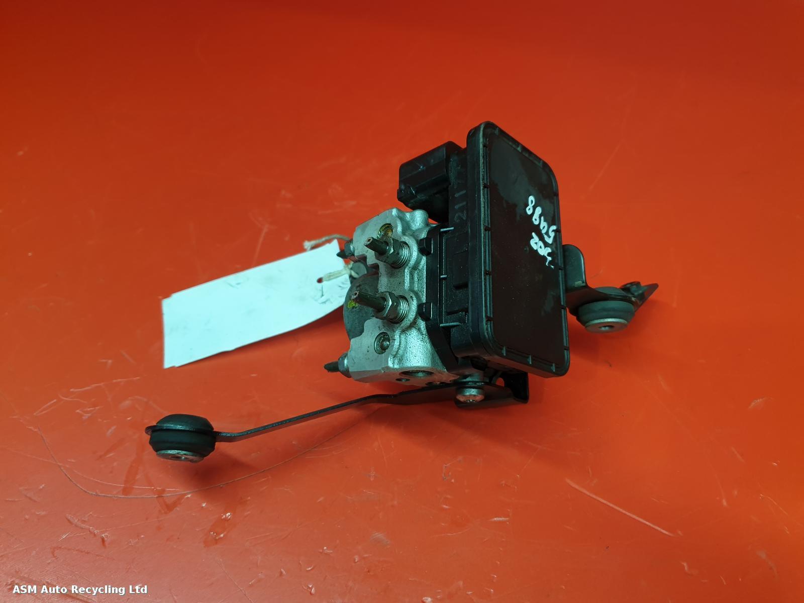View Auto part ABS Pump/Modulator Triumph Tiger 800 2015