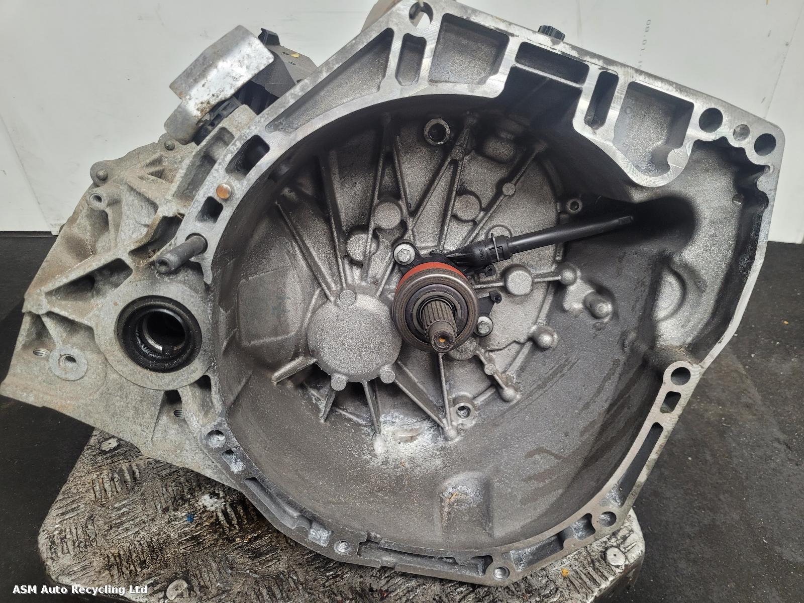 View Auto part Gearbox Renault Kadjar 2016