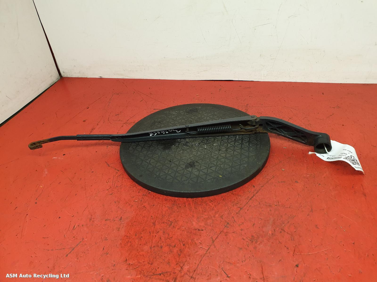 View Auto part Wiper Arm Mazda 3  2013